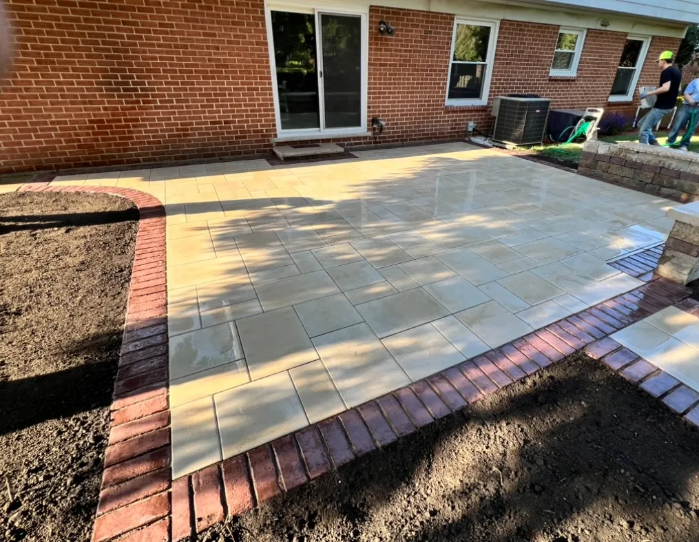 des-plaines-il-velasco-landscaping-about-1.webp